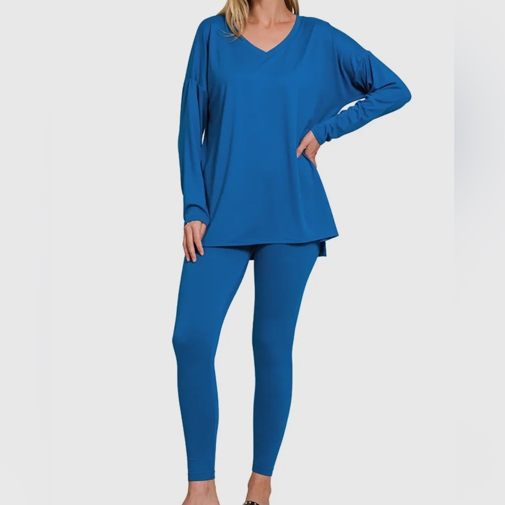 Long sleeve V-neck loungewear set